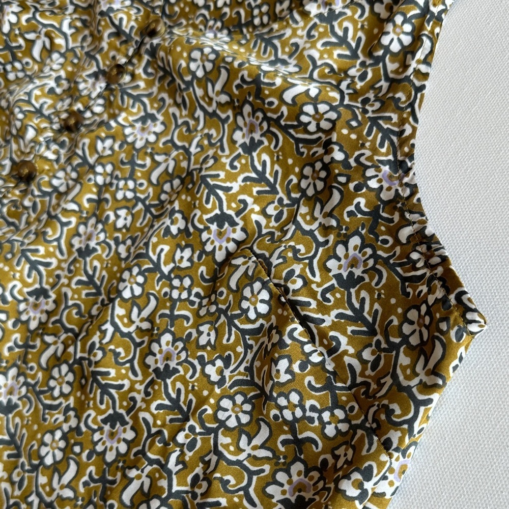 Maeve by Anthropology Green and Grey Patterned Silky Racerback Tank Top Size 4 - Picture 8 of 11